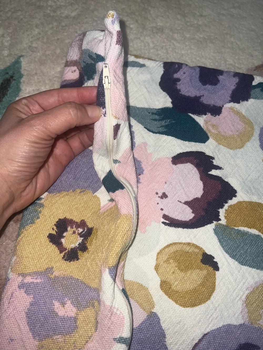 H&M Floral Decorative Pillow Covers, Set of 2 - Picture 6 of 7